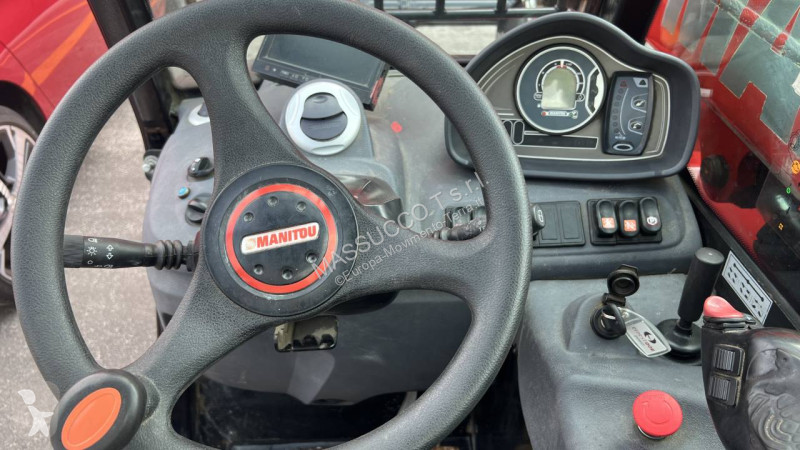 رافعة شوكية تلسكوبية Manitou MT625 COMFORT