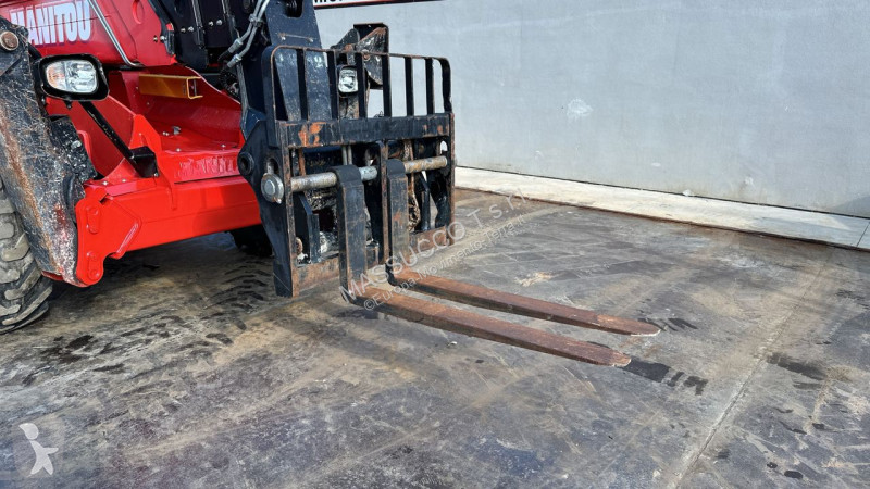 رافعة شوكية تلسكوبية Manitou MT1840 EASY