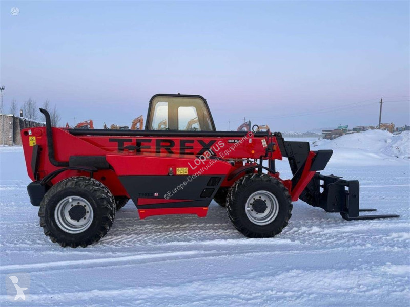 رافعة شوكية تلسكوبية Terex Telelift 3713