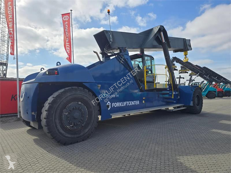 Телескопичен товарач Konecranes NCN 100 - 289TH