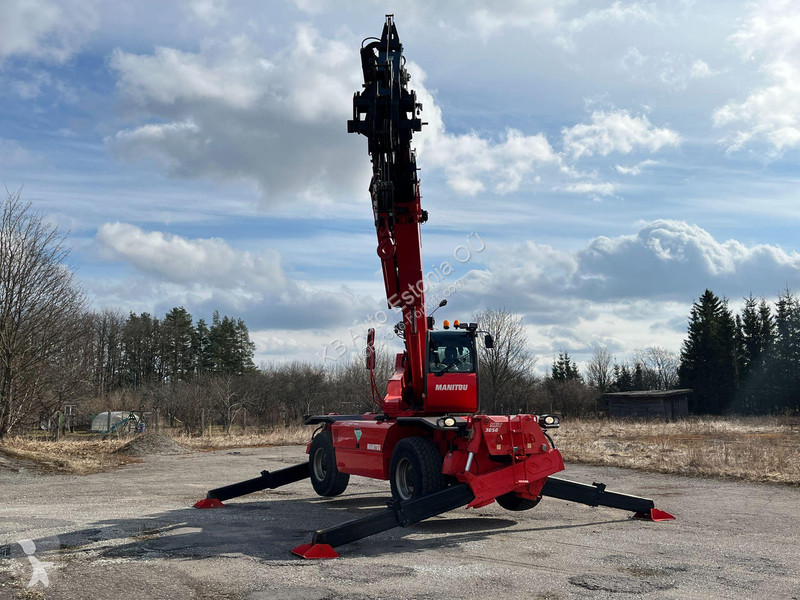 Teleskopisk truck Manitou MRT 3050 WINCH + HOOK...