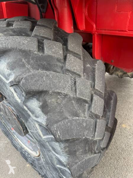 رافعة شوكية تلسكوبية Manitou PRIVILEGE