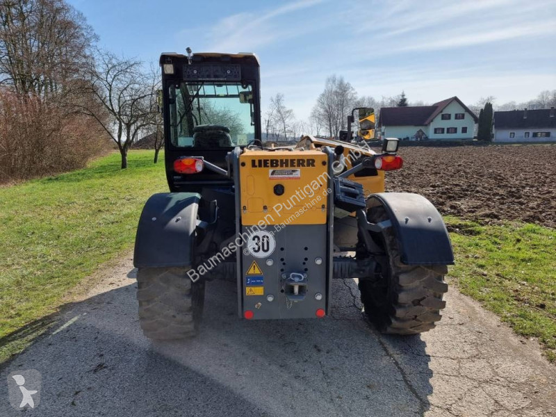 رافعة شوكية تلسكوبية Liebherr T 32-7