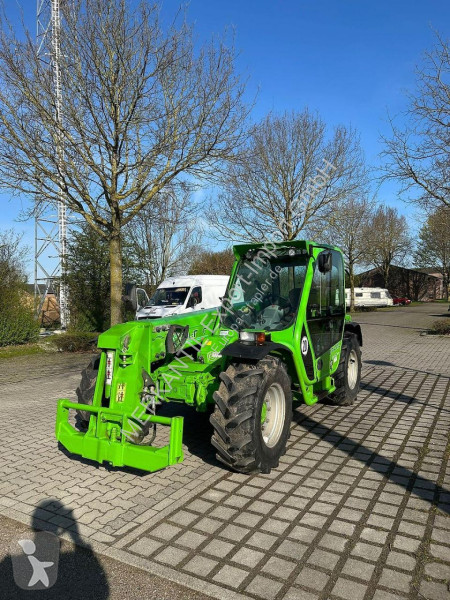 Teleskopický manipulátor Merlo  32.6 Top
