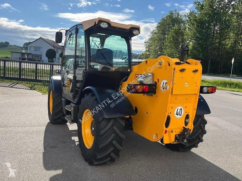 رافعة شوكية تلسكوبية JCB Agri Super Teleskoplader