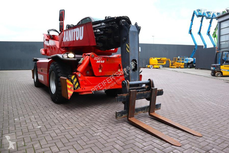 Teleskopický manipulátor Manitou MRT3050...