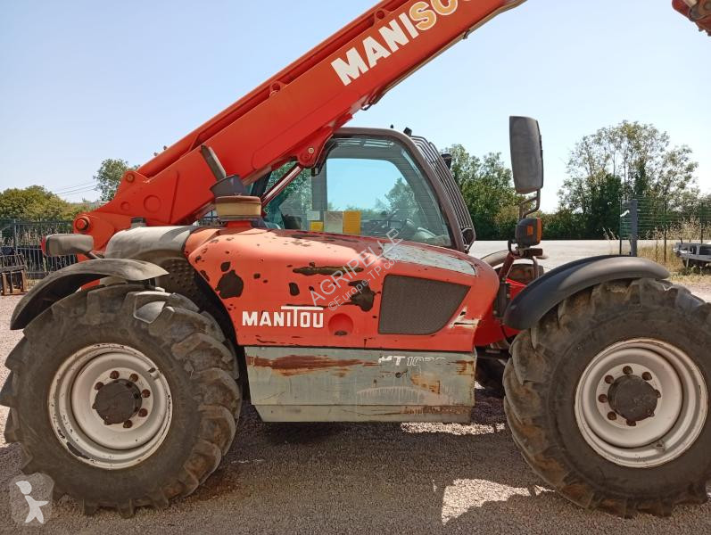 Teleskopický manipulátor Manitou  MT1030