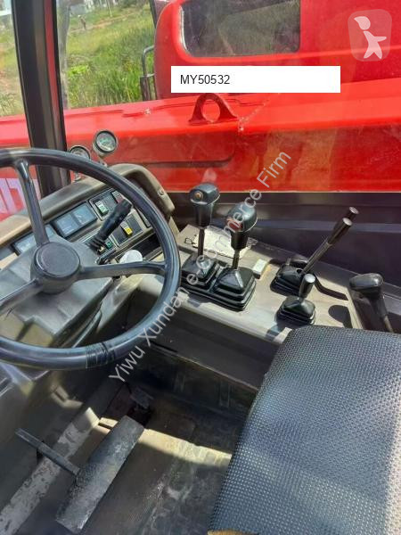 رافعة شوكية تلسكوبية Manitou