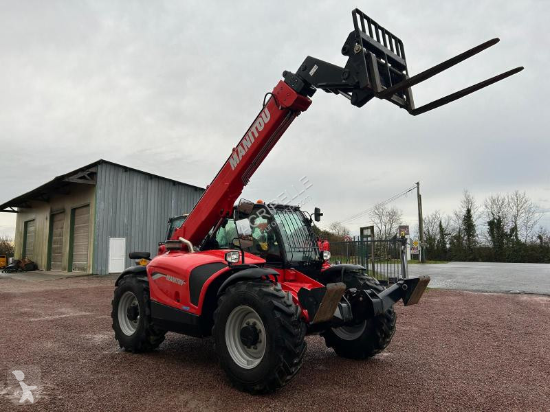 Teleskopický manipulátor Manitou  MT1033