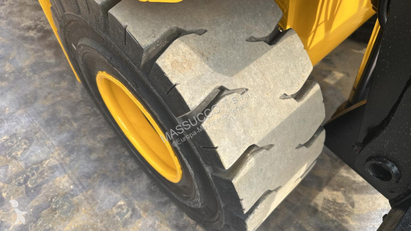 Sollevatori telescopici JCB 30-19E 4x2