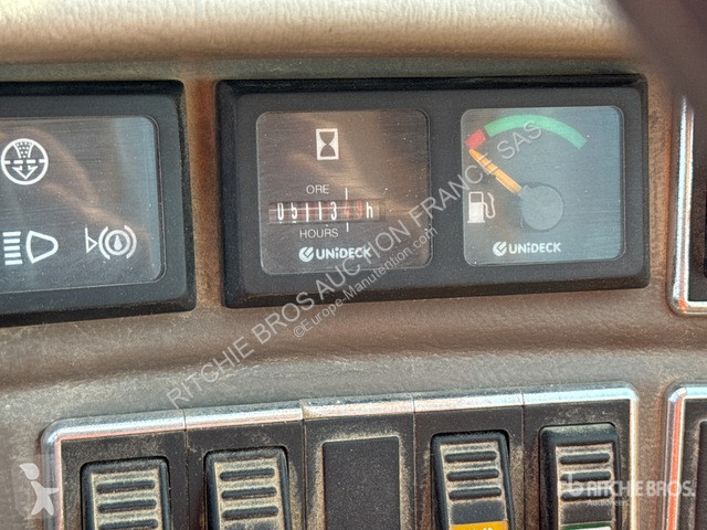 رافعة شوكية تلسكوبية Manitou