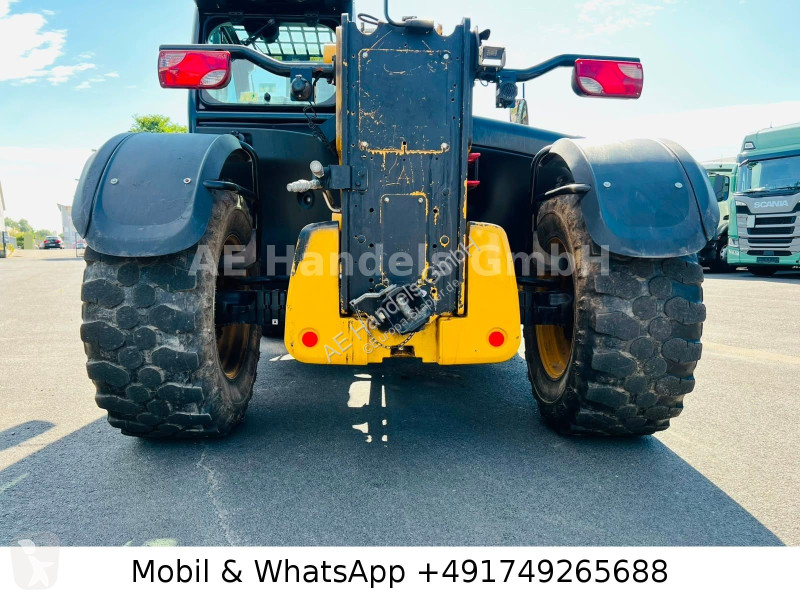 رافعة شوكية تلسكوبية Caterpillar TH408D...