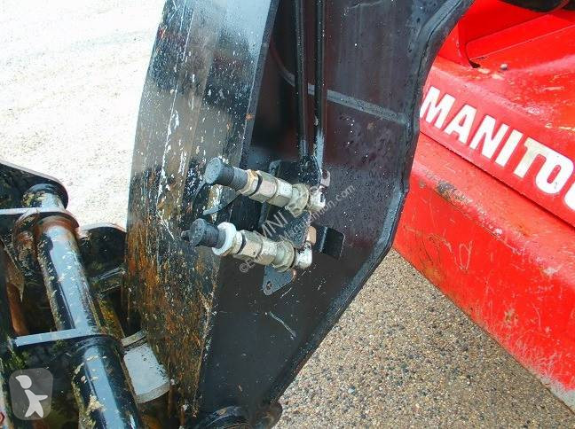 رافعة شوكية تلسكوبية Manitou