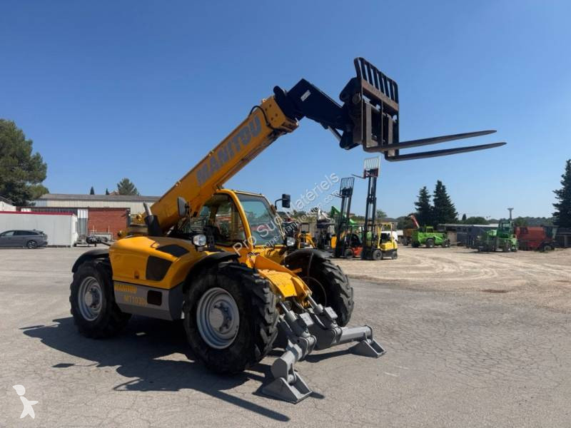 رافعة شوكية تلسكوبية Manitou