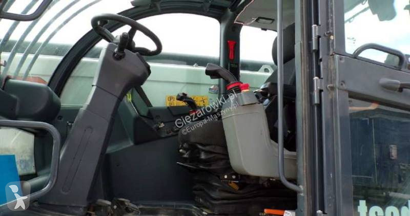 رافعة شوكية تلسكوبية Bobcat TR60.300