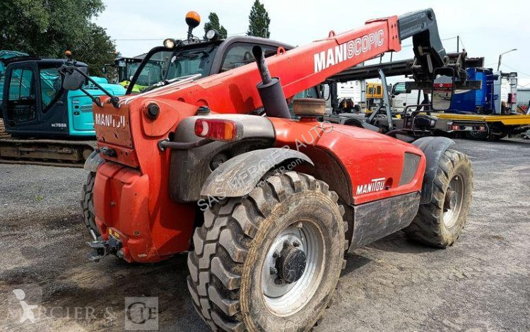 رافعة شوكية تلسكوبية Manitou
