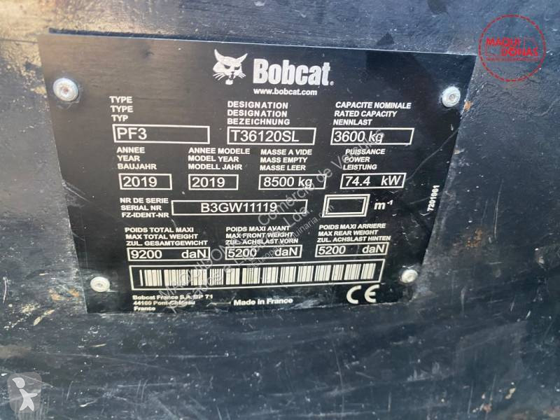 رافعة شوكية تلسكوبية Bobcat T36120SL