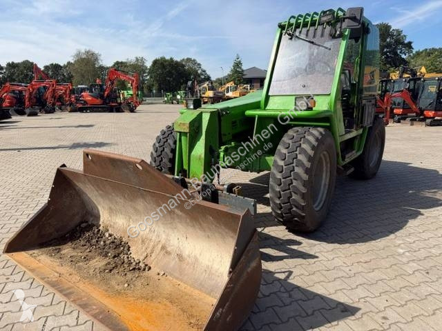 Телескопичен товарач Merlo P 32.7