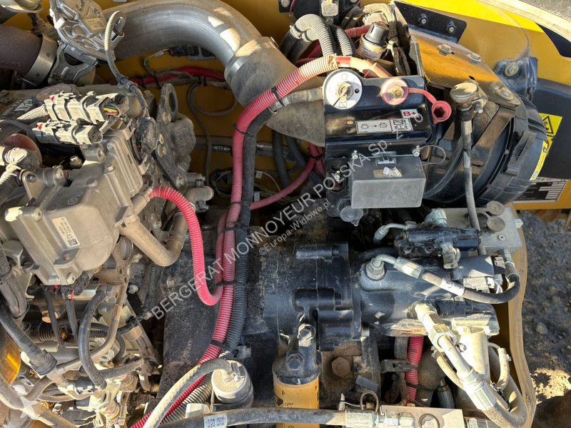 Chariot télescopique Caterpillar TH3510D