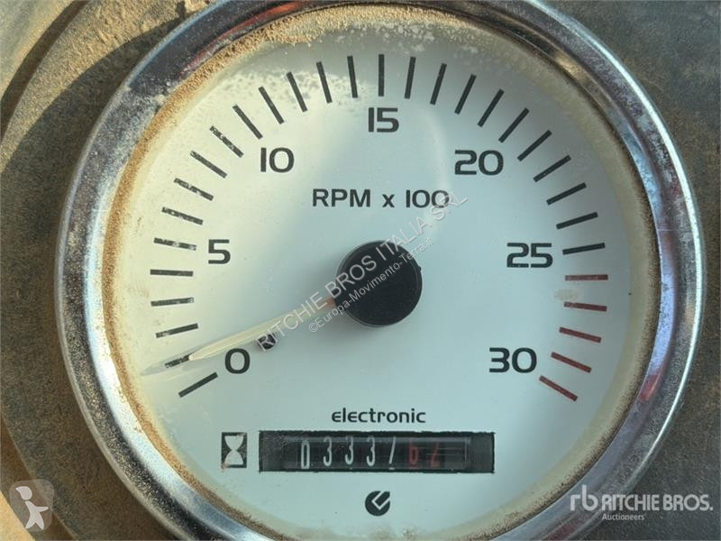 Телескопічний навантажувач Haulotte HLT4017