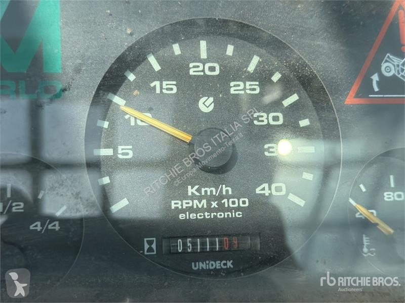 Телескопічний навантажувач Merlo ROTO 33.16KS