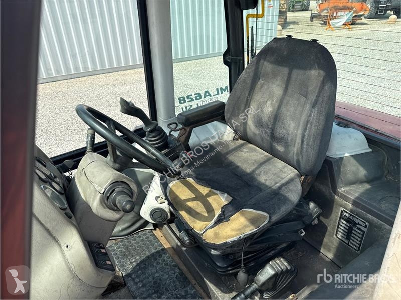 Телескопічний навантажувач Manitou MLA628-120...