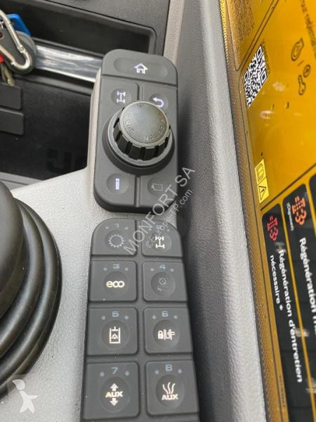 Телескопічний навантажувач JCB  560/80 Xtra DTVT