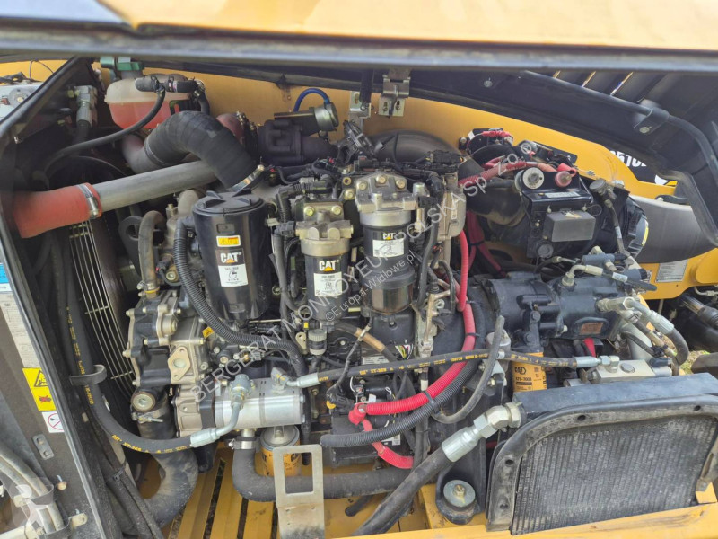 Încărcător telescopic Caterpillar TH3510D