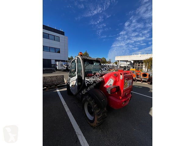 رافعة شوكية تلسكوبية Manitou