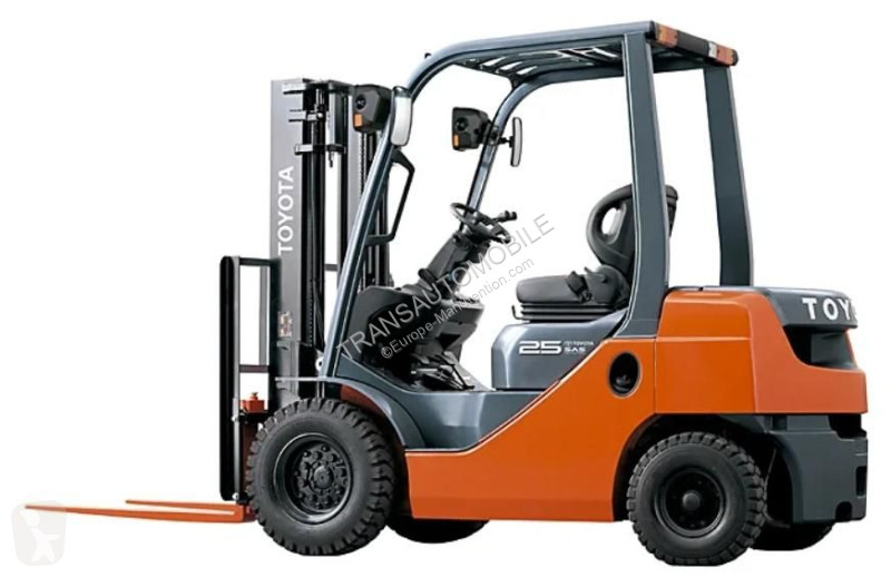Carretilla elevadora Toyota 3 T 8FD30 TRIPLEX