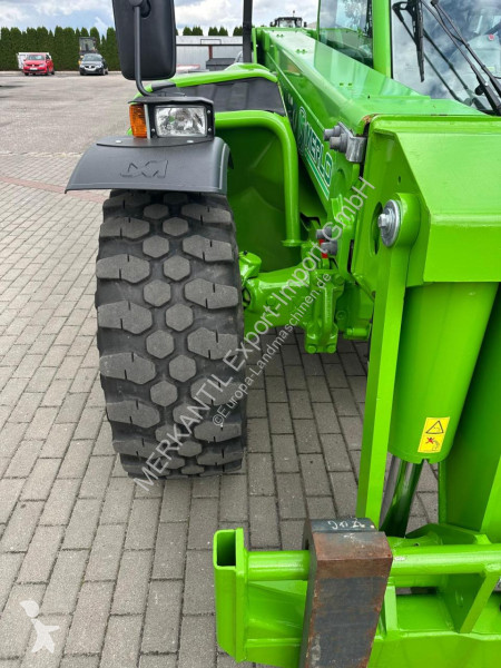 Teleskopisk truck Merlo P32.6