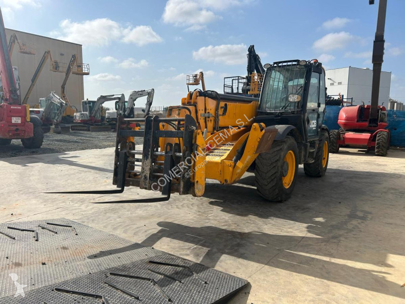 Chariot télescopique JCB