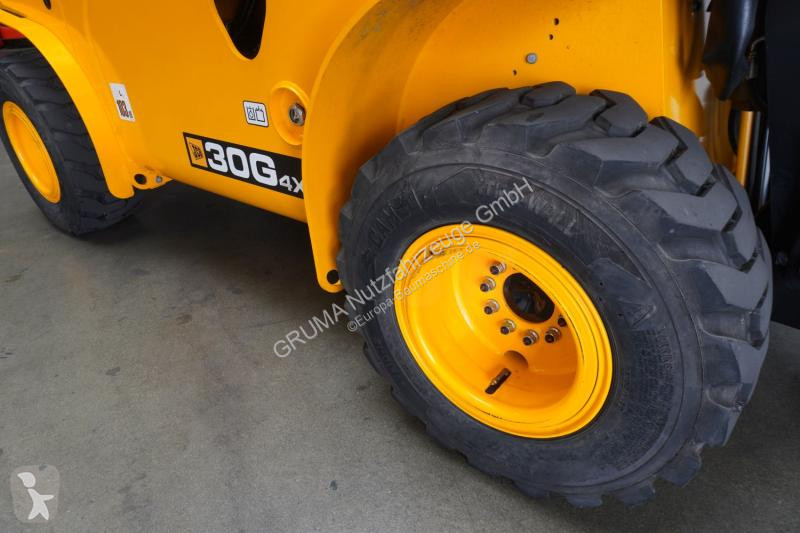 JCB 4x4 telescopic handler