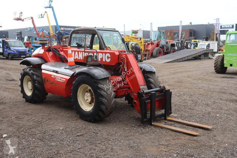 Carretilla telescópica Manitou MLT 526 Turbo...