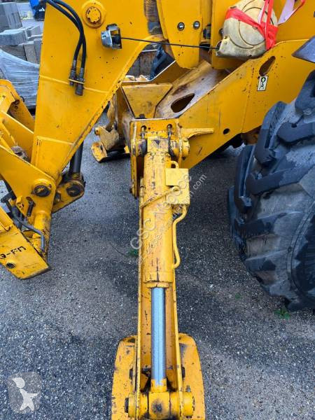 Chariot télescopique JCB