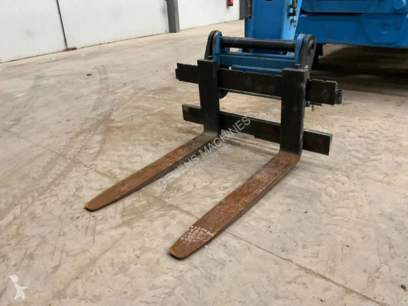 Teleskopický vozík Manitou MRT 2150