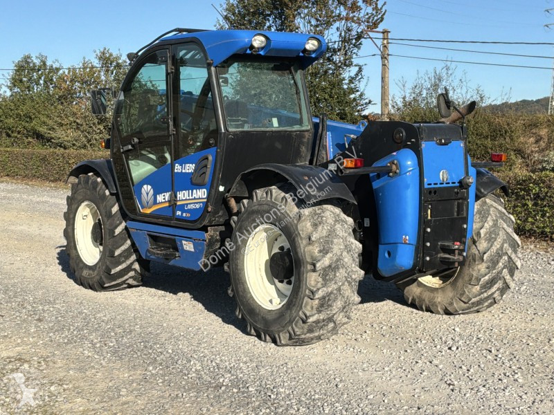 Teleskopický vozík New Holland LM5060