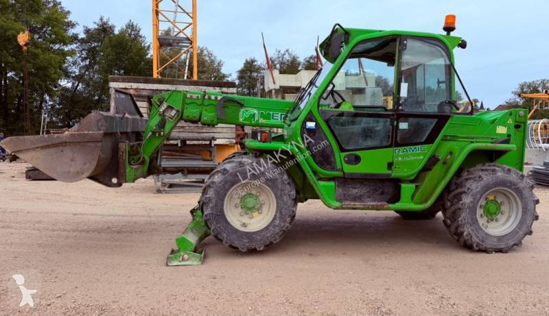 Телескопичен товарач Merlo P38-12 PLUS