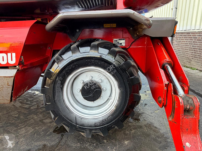 Teleskoplastare Manitou - Rotating telehandler...