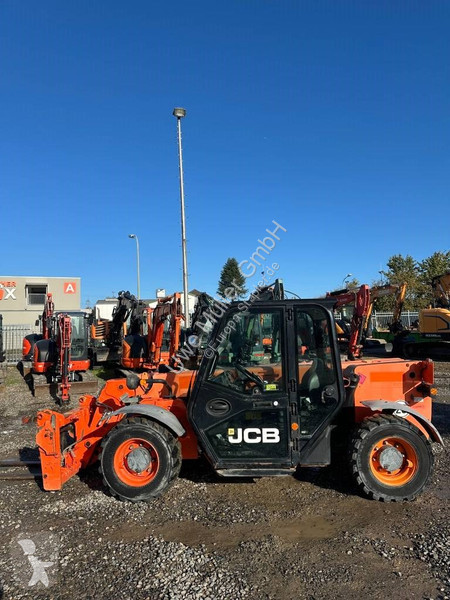 Empilhador telescópico JCB 525-60 T4...