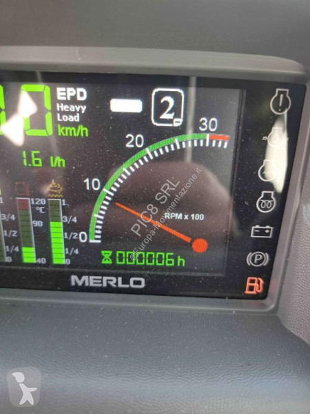 رافعة شوكية تلسكوبية Merlo TF33.9CS-140