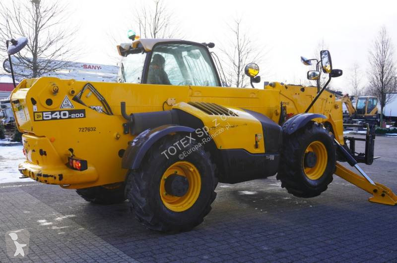 Încărcător telescopic JCB 540-200
