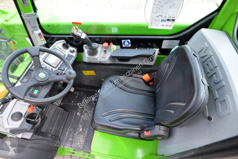 Încărcător telescopic Merlo E-Worker 25.5-90...