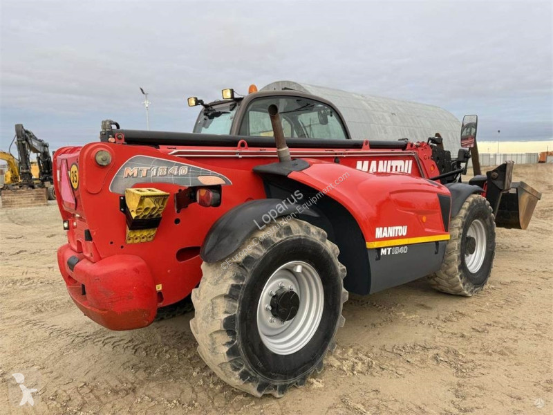 Încărcător telescopic Manitou bucket + forks