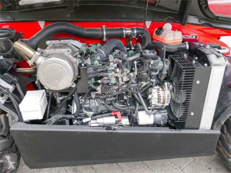 رافعة شوكية تلسكوبية Manitou MT 625