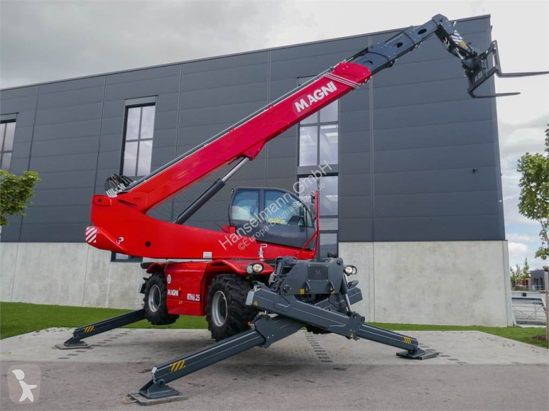 Încărcător telescopic Magni RTH 6.25