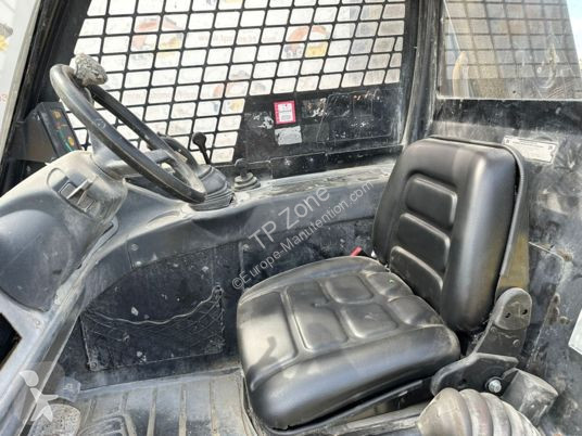 Teleskopisk truck JCB 520-40 à 23500 € ht