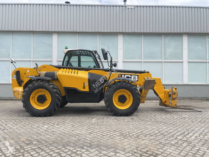 Încărcător telescopic JCB 2016