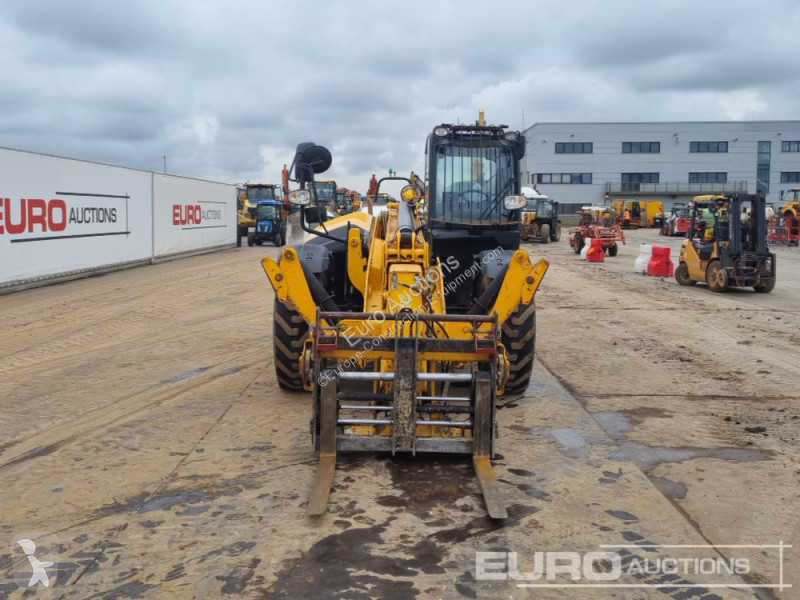 Teleskopický vozík JCB 540-140 Hi Viz