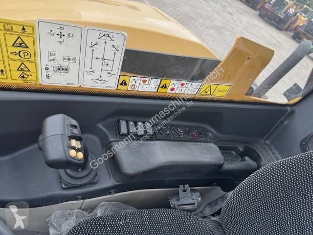 رافعة شوكية تلسكوبية Caterpillar 4x4, Klima
